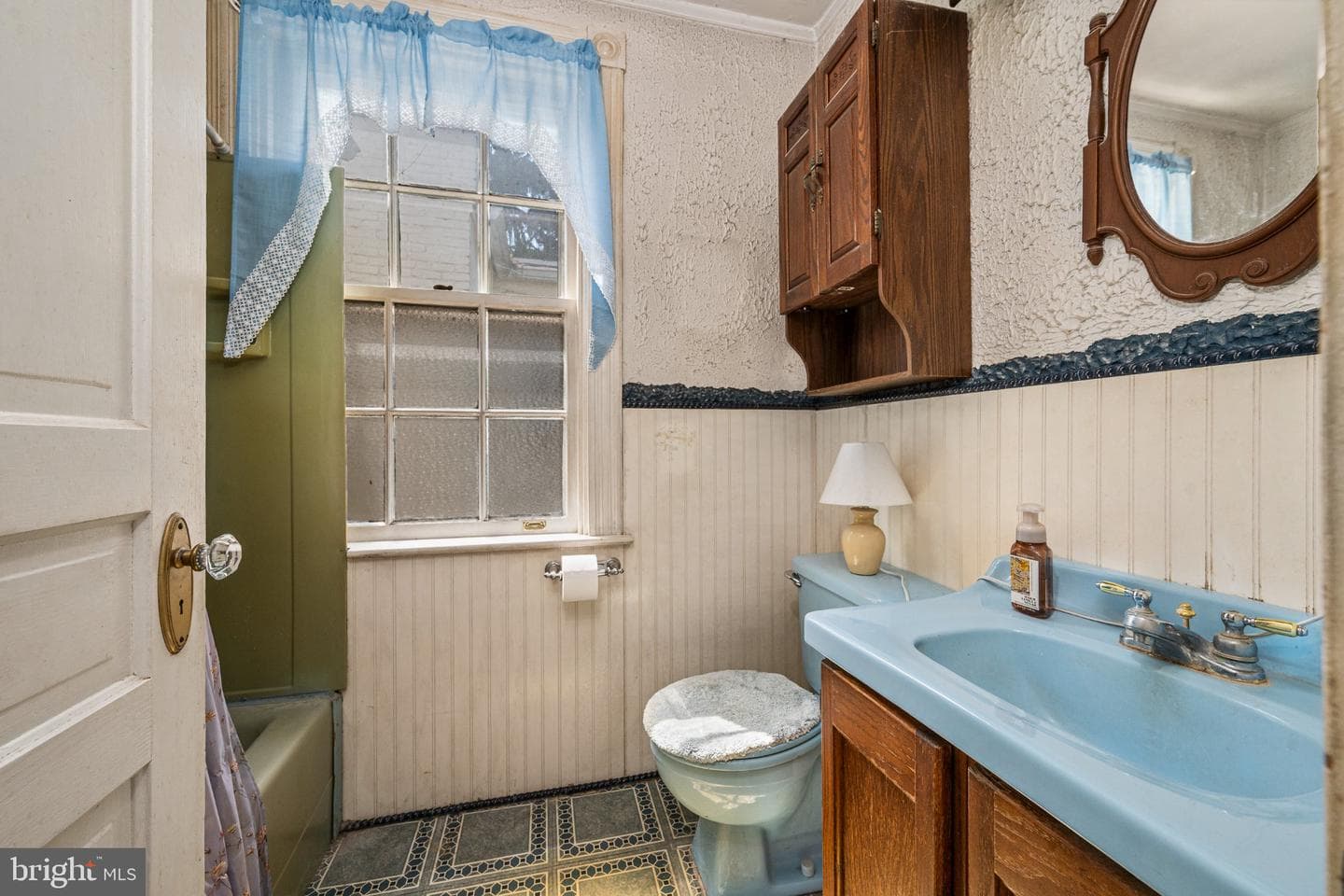347 E Orange Street photo 17