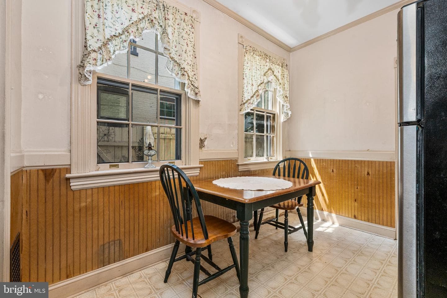 347 E Orange Street photo 9