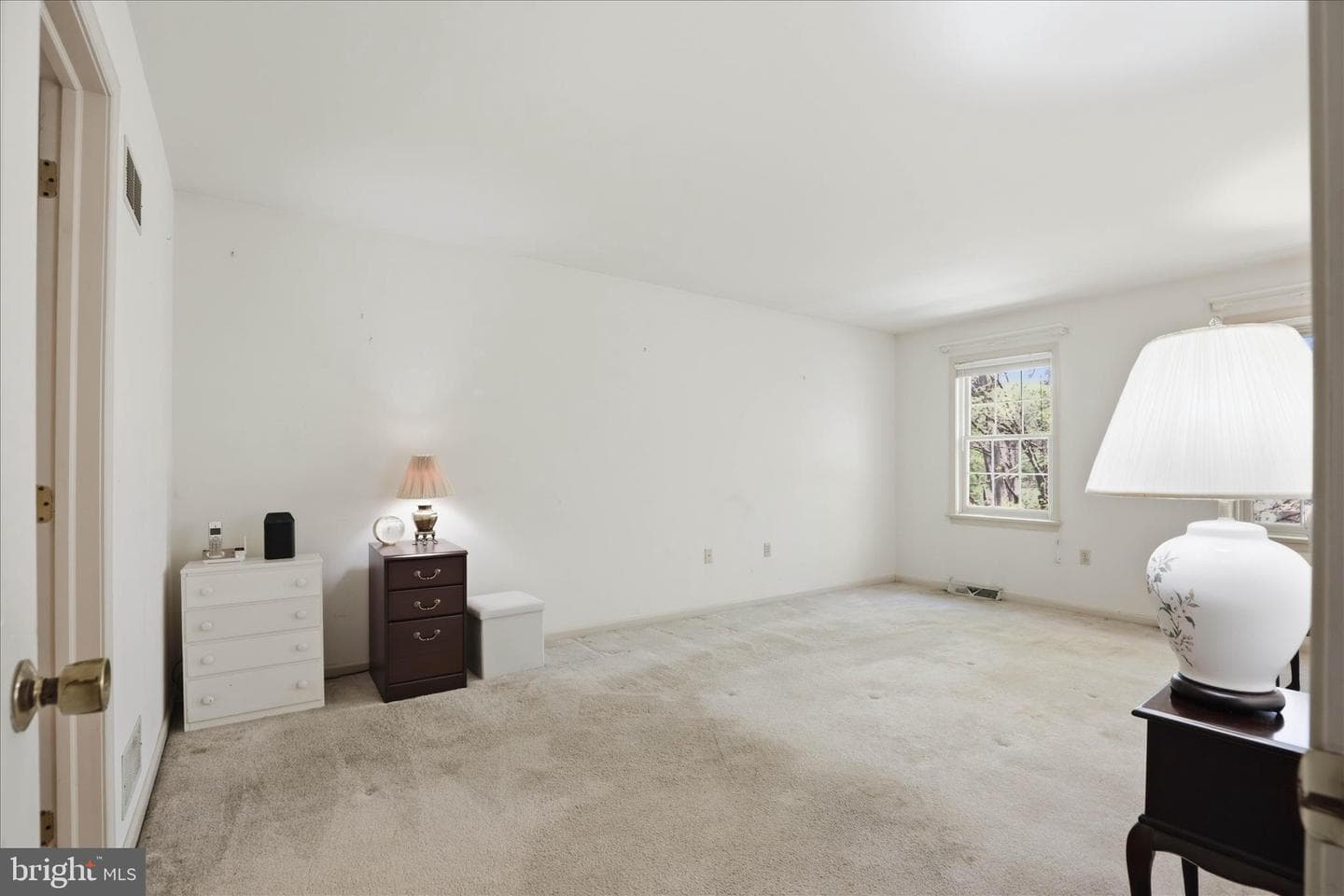 410 Cardinal Court photo 29