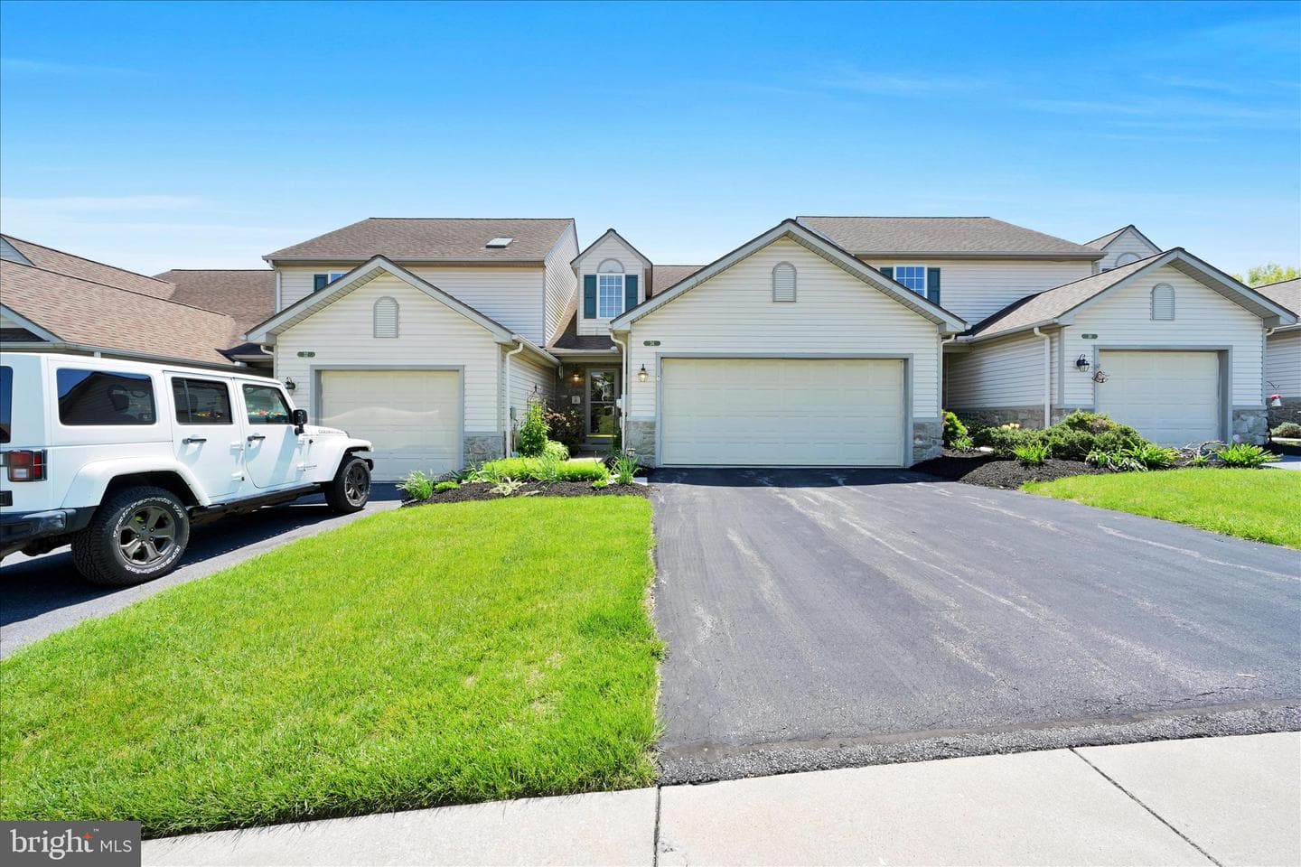 34 Gantz Meadows photo 32