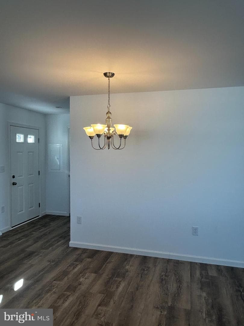 432 Eastwood Lane photo 8