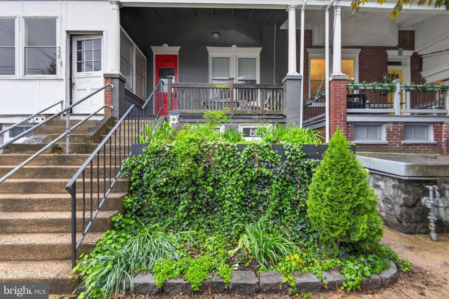 336 E Clay Street photo 2