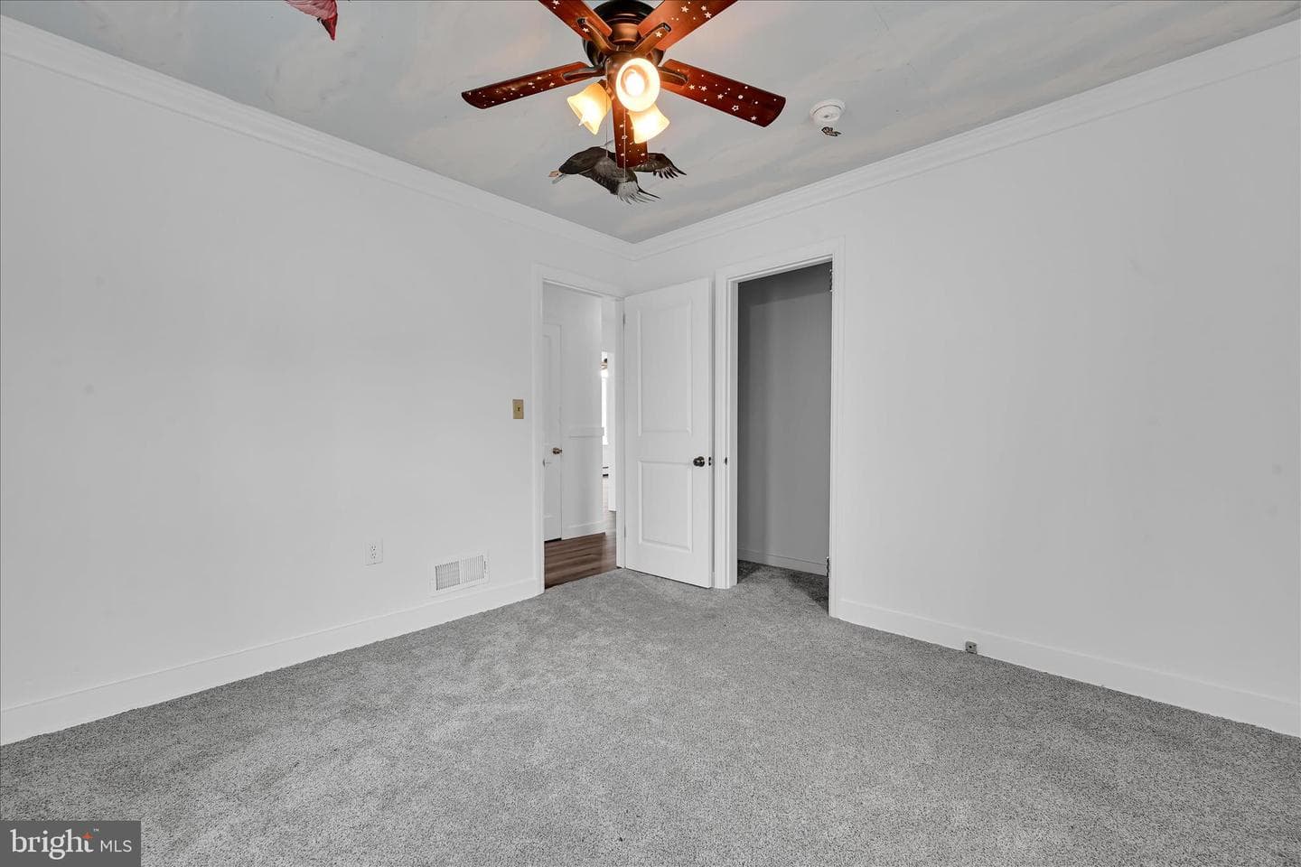 4381 Division Highway photo 19
