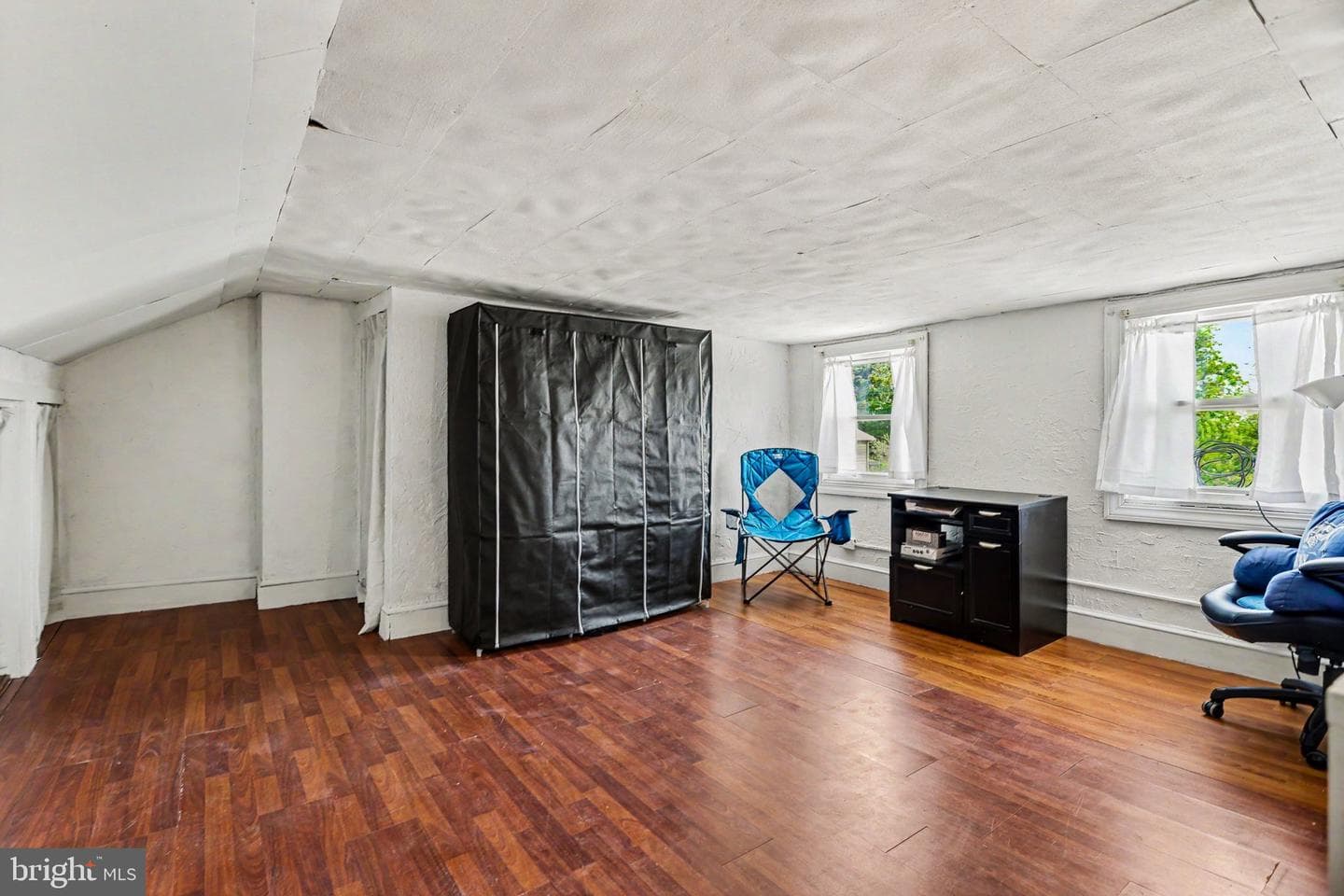 450 Manor Street photo 17