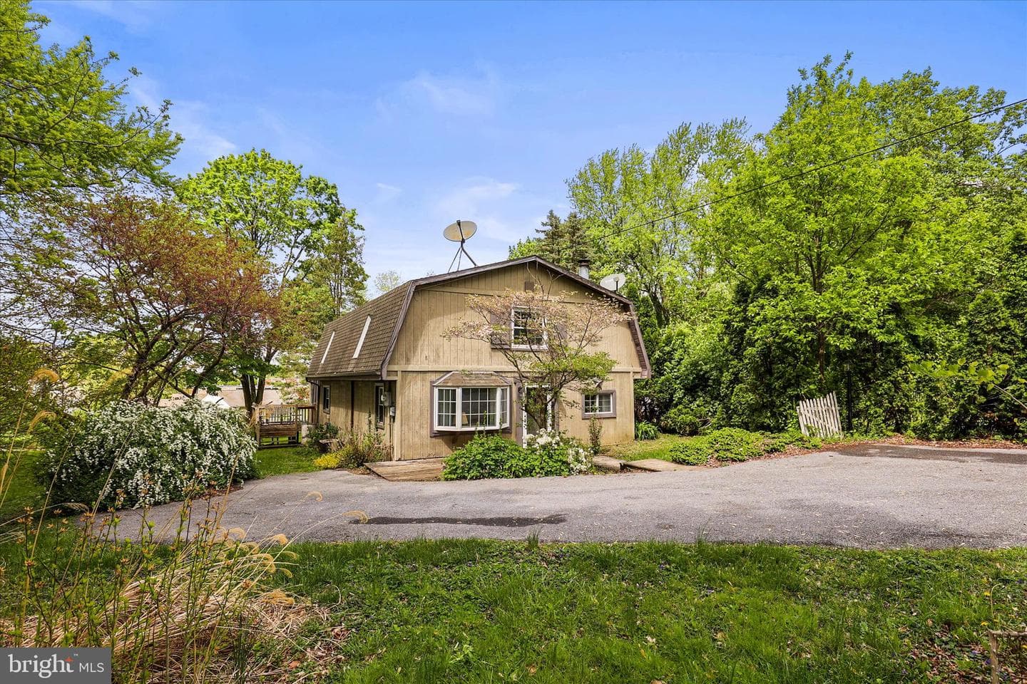 2963 Spring Valley Rd photo 3
