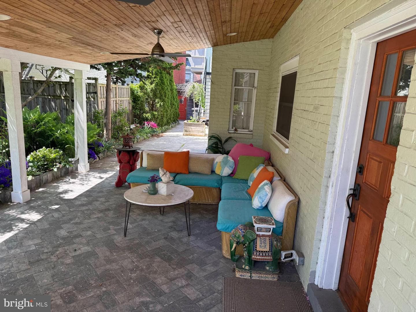 425 N Queen Street photo 61