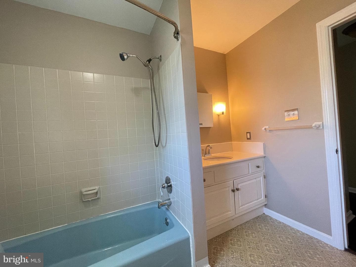 2209 Bob White Lane photo 21