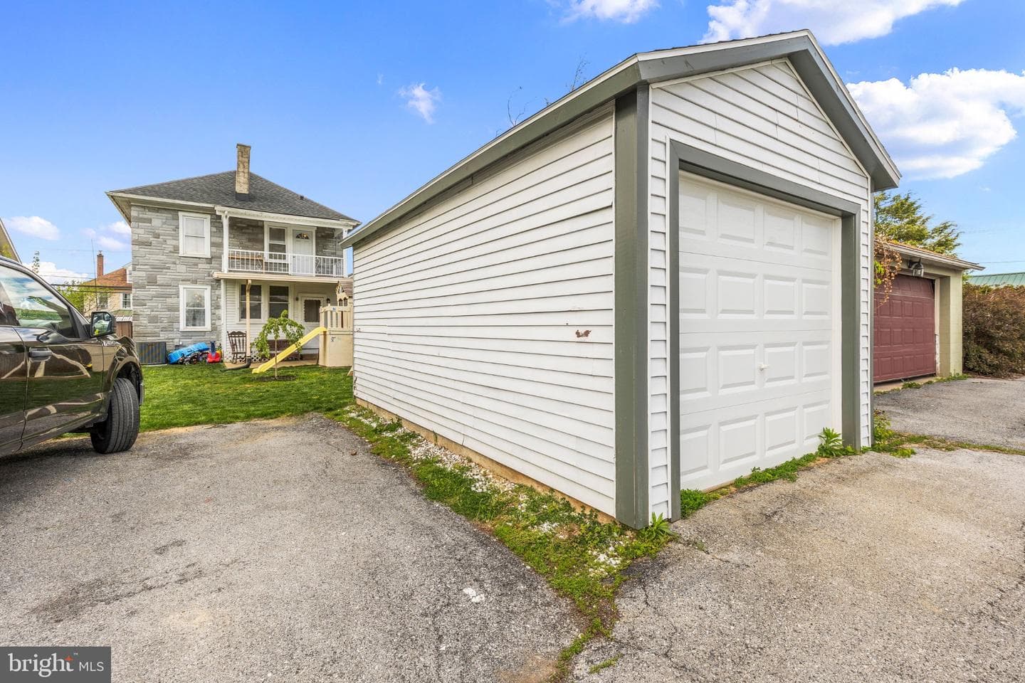250 E Jackson Street photo 26