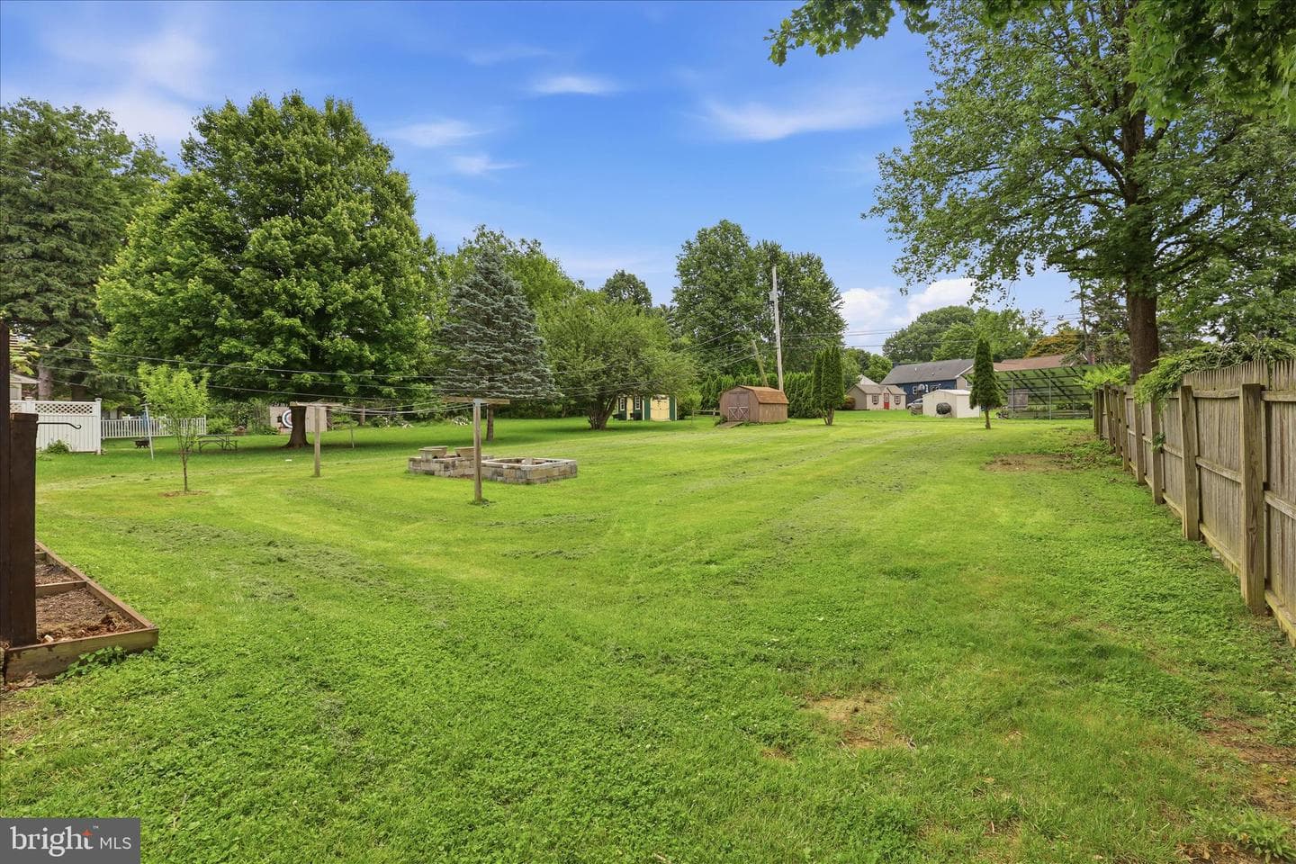 2608 Chestnut View Drive photo 32