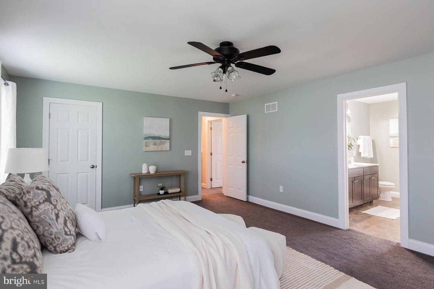 24 Amber Lane photo 63