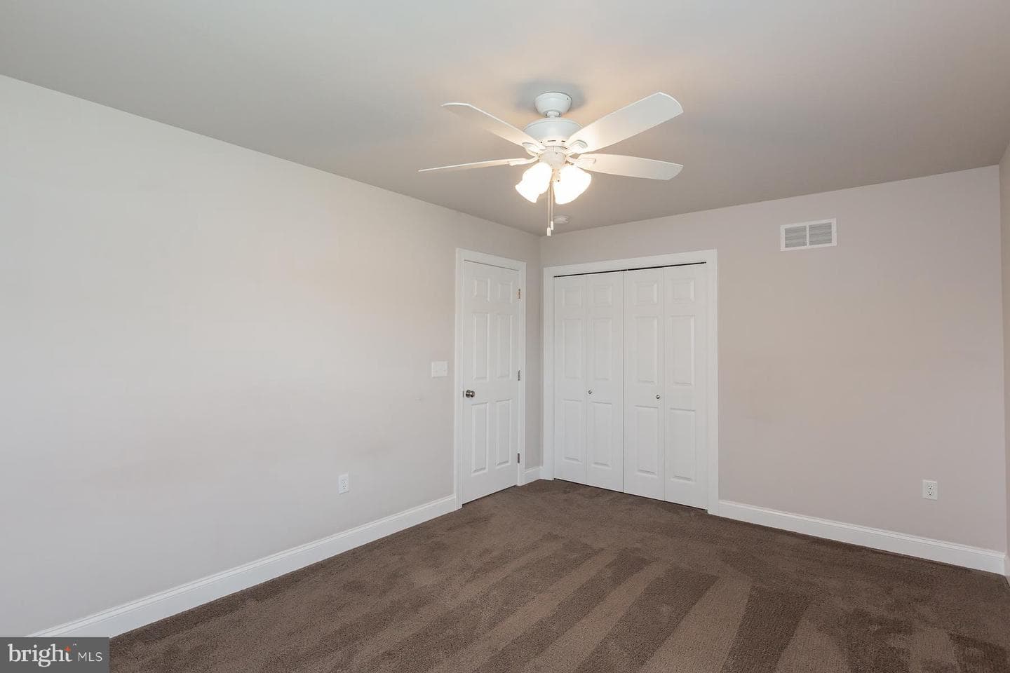 24 Amber Lane photo 73