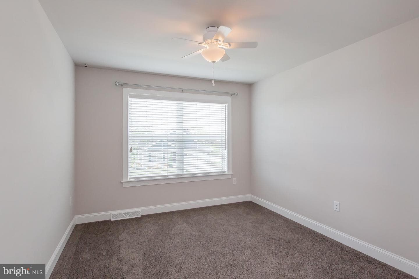 24 Amber Lane photo 78