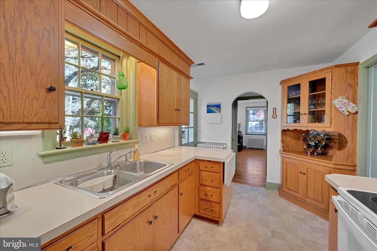 2341 Columbia Avenue photo 23