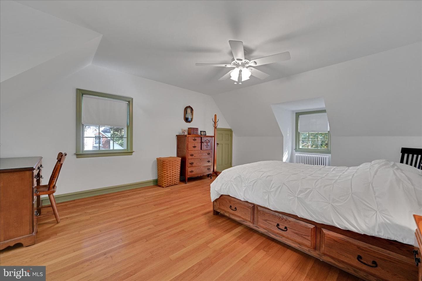 2341 Columbia Avenue photo 26