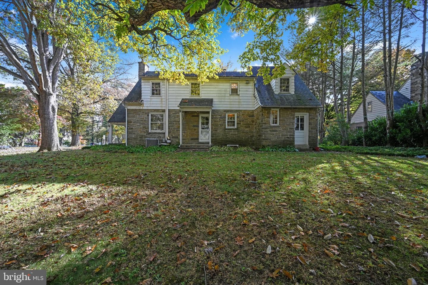 2341 Columbia Avenue photo 32