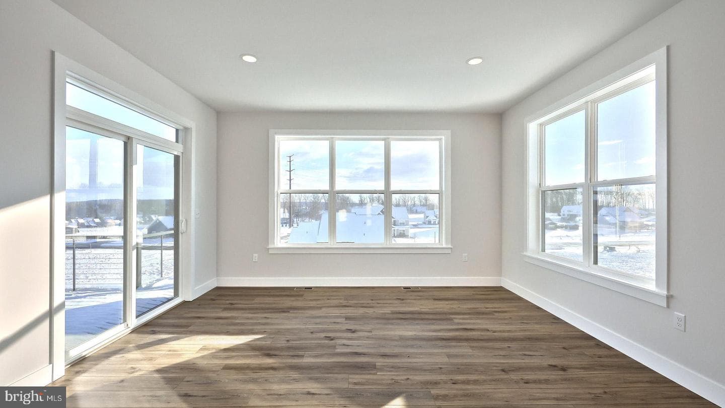 256 West Valley Road photo 21