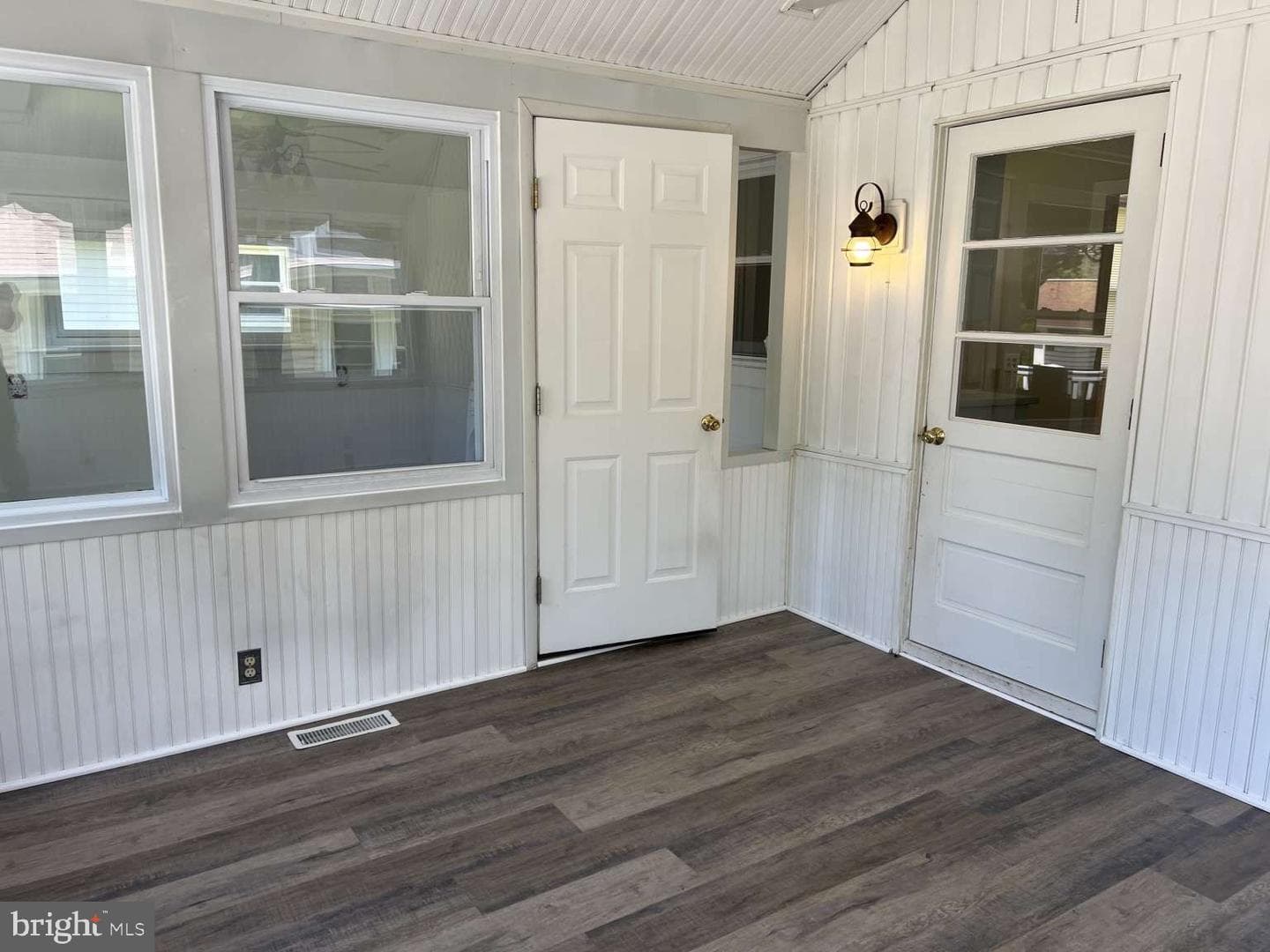 141 E Orange Street photo 14