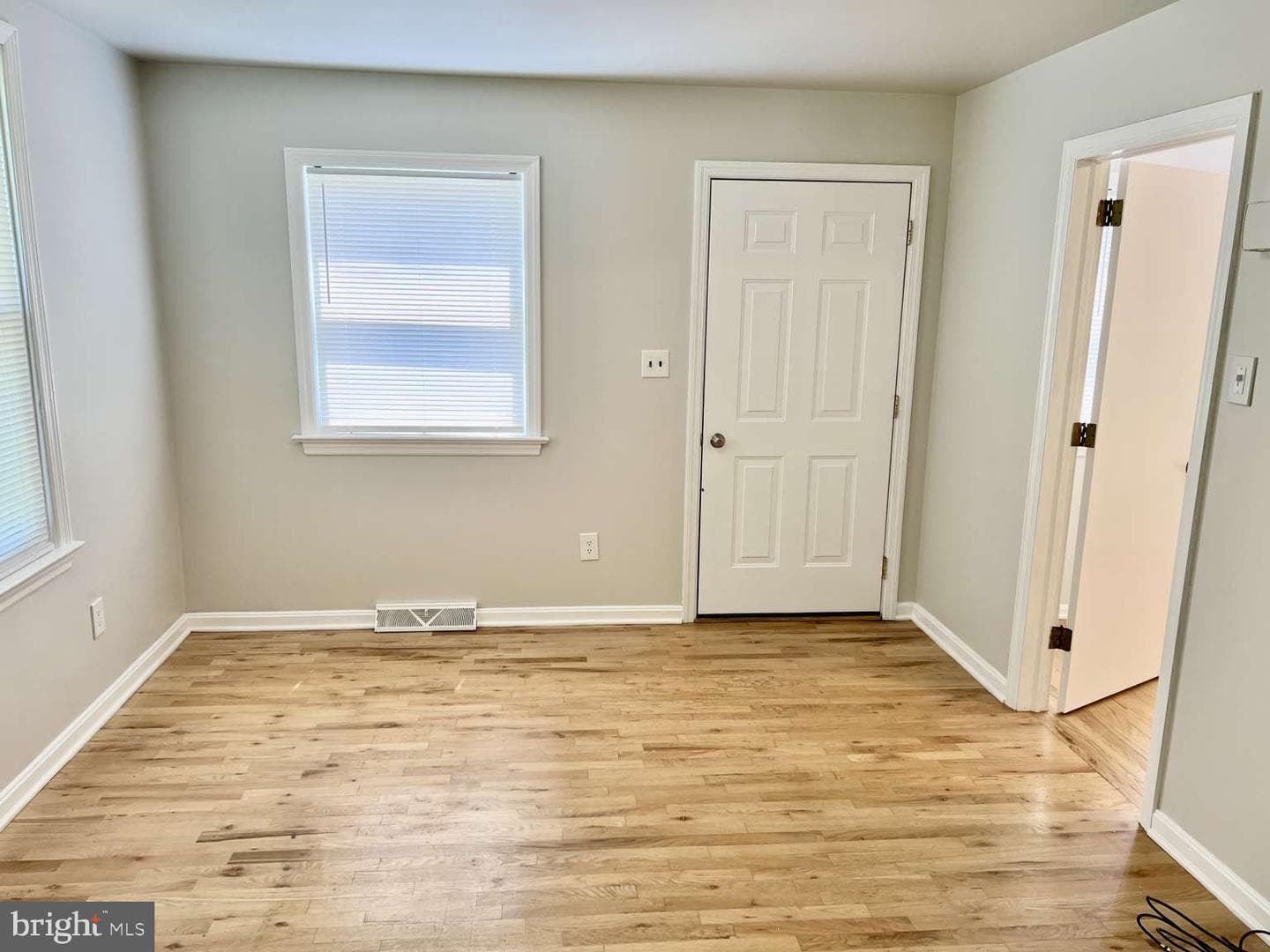 141 E Orange Street photo 6