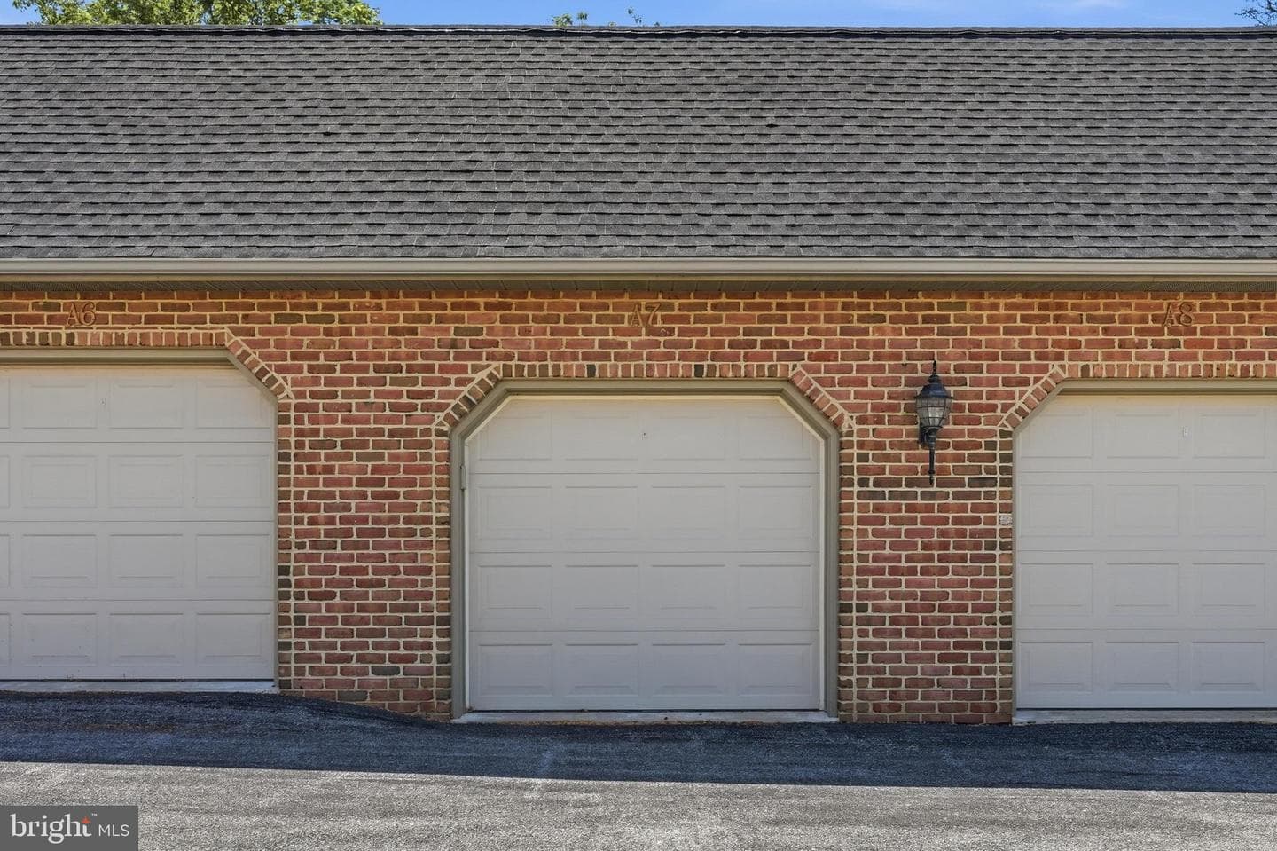 339 Cobblestone Lane photo 35