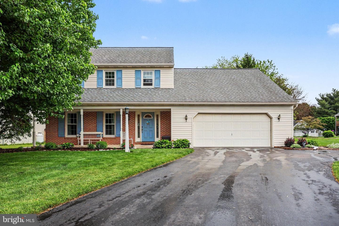275 Hiestand Court photo 2