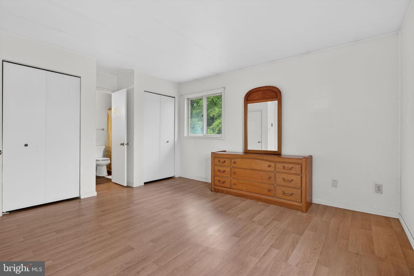 3807 Hillcrest Drive photo 20
