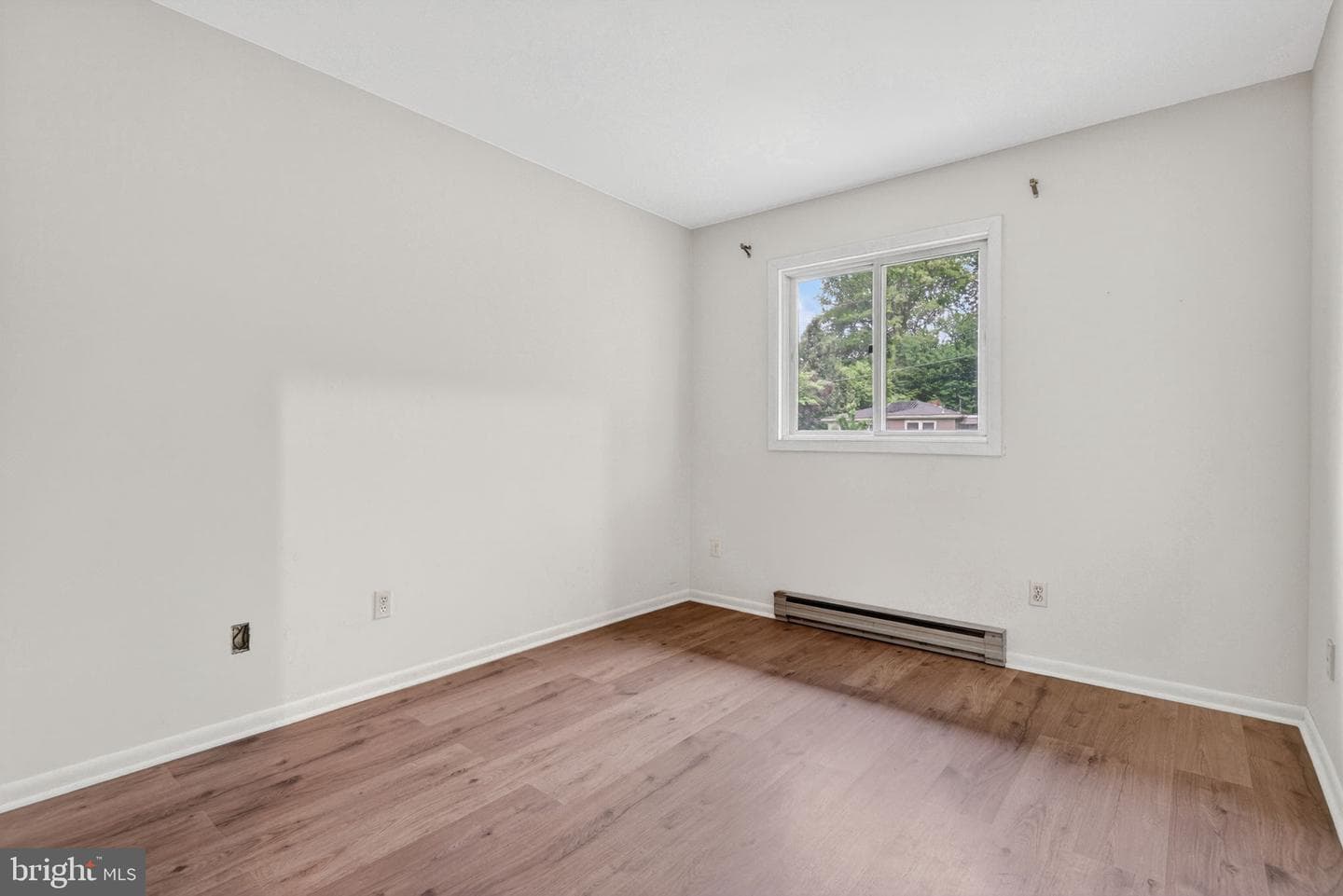3807 Hillcrest Drive photo 22