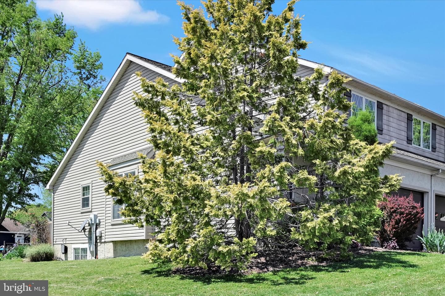 51 Eagle Drive photo 6