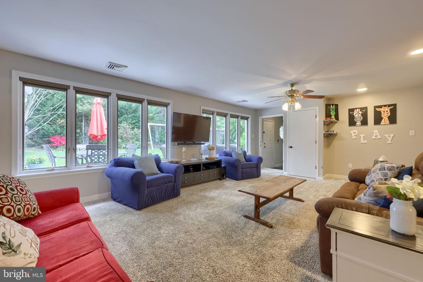 1717 Wilson Avenue photo 17