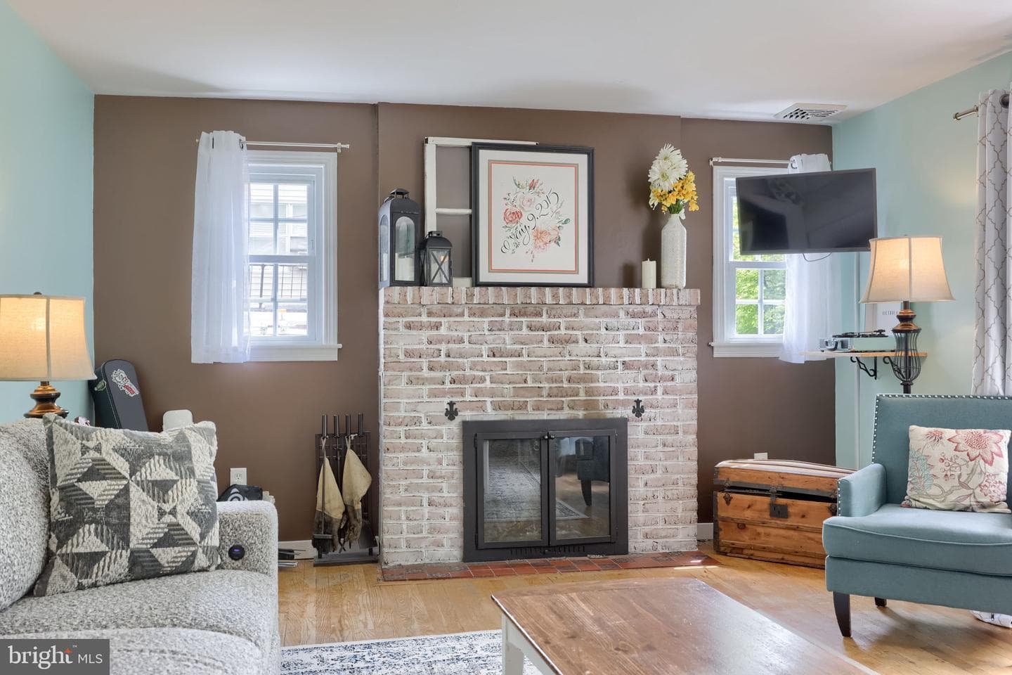 1717 Wilson Avenue photo 8