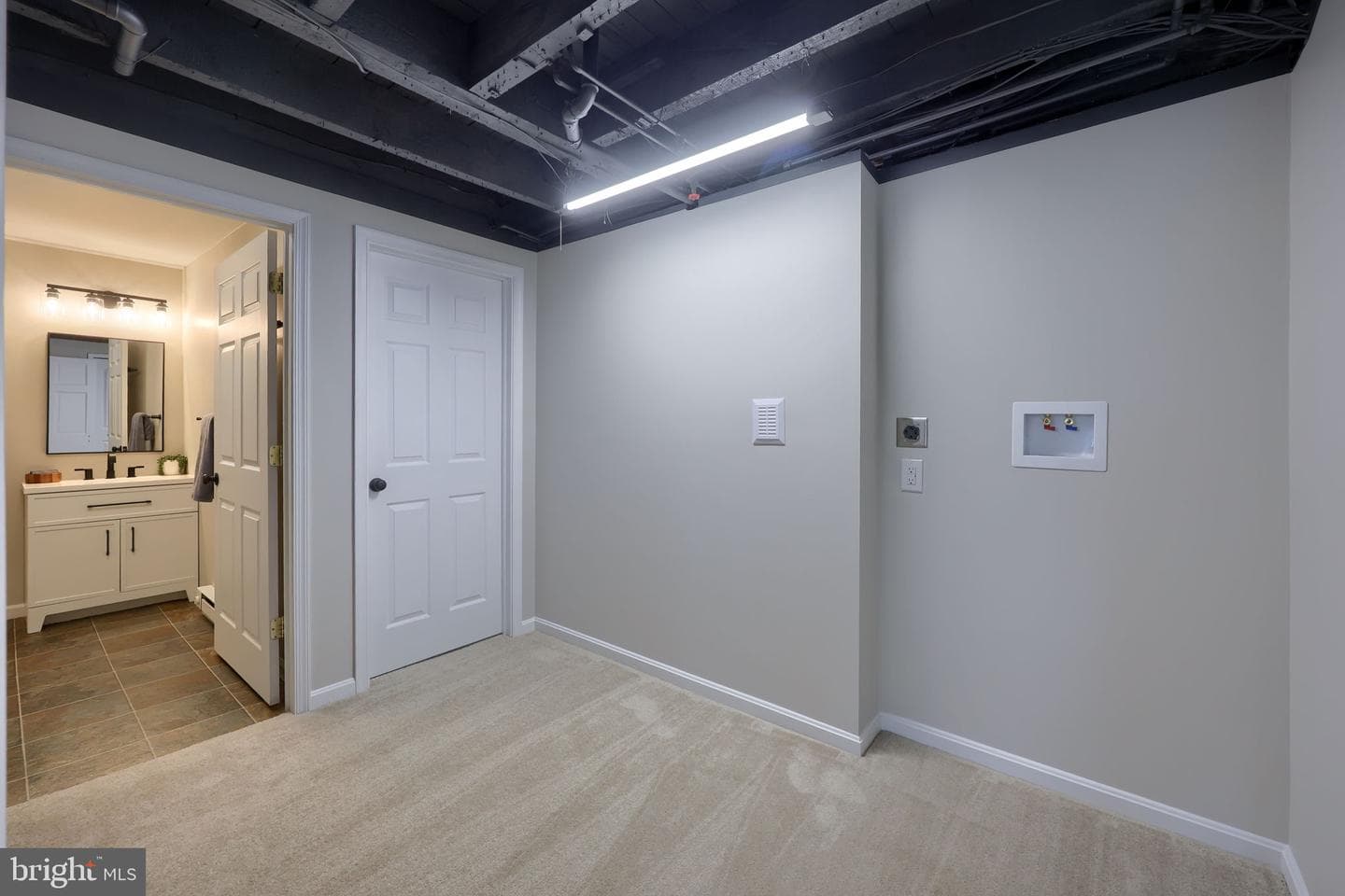 400 Kinderhook Road photo 13