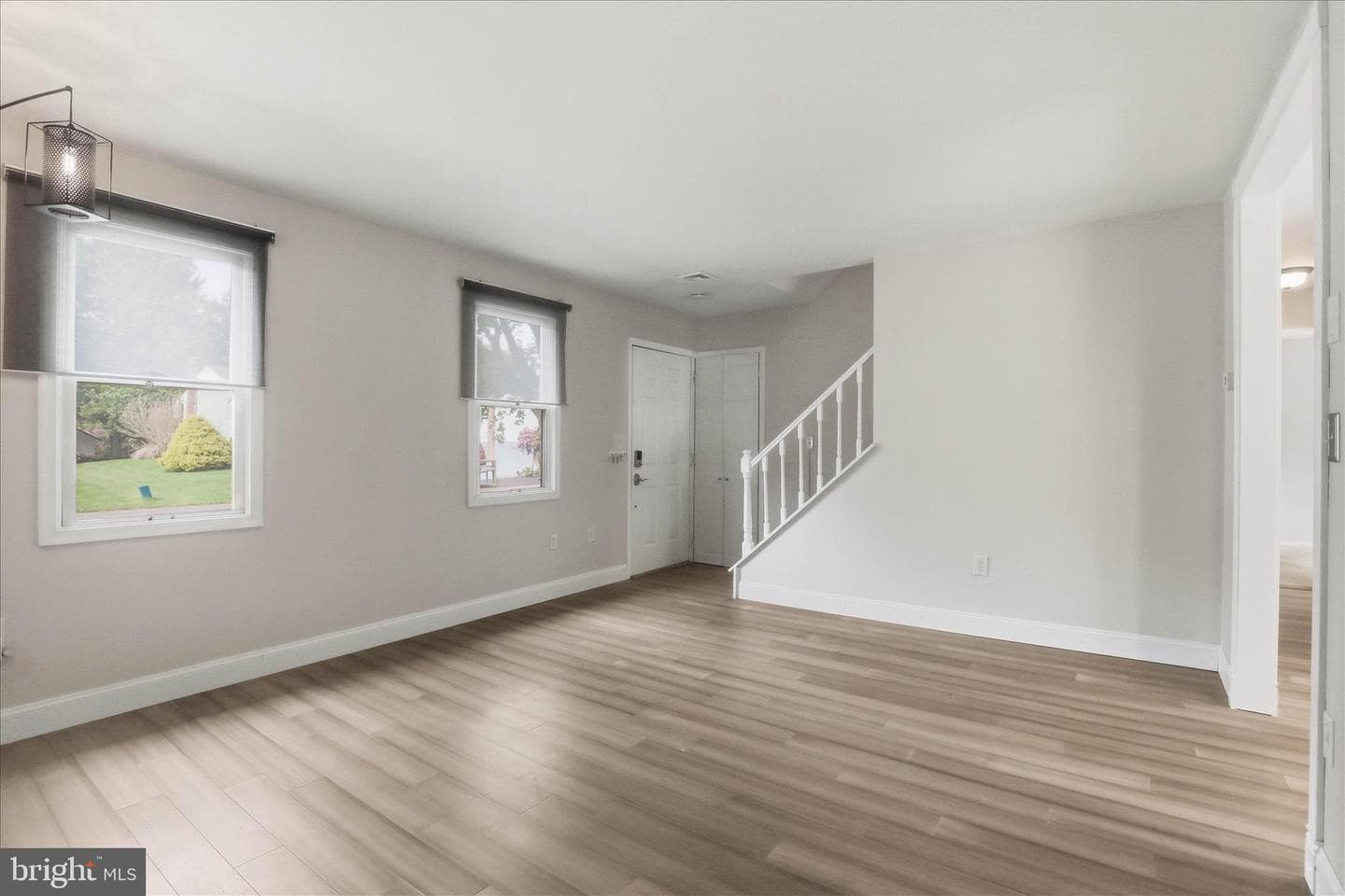 916 Indian Springs Drive photo 9
