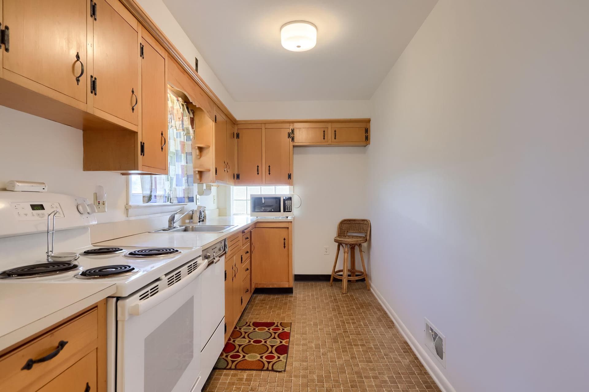 604 S Pearl Street photo 18
