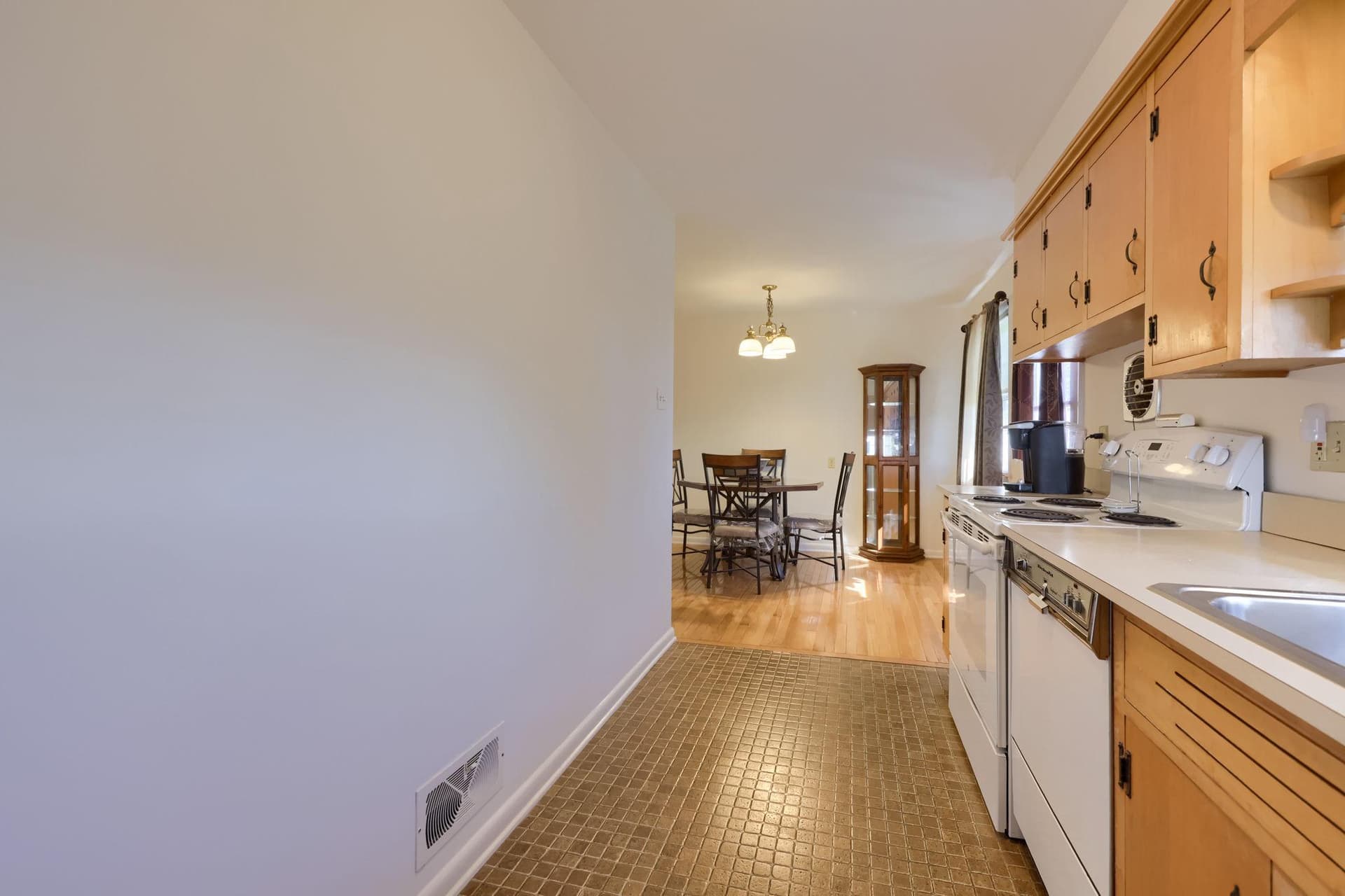 604 S Pearl Street photo 20