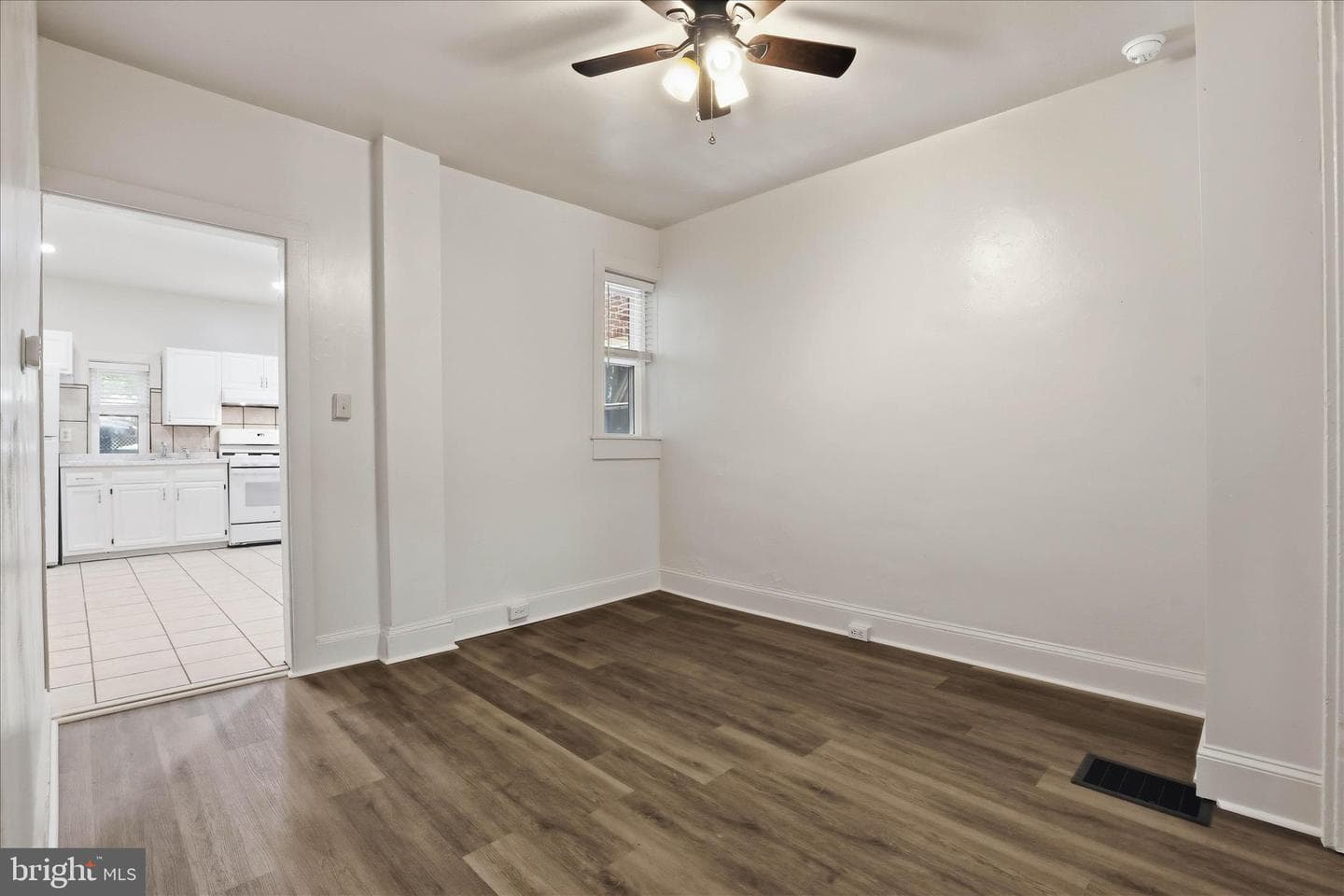437 S Christian Street photo 16