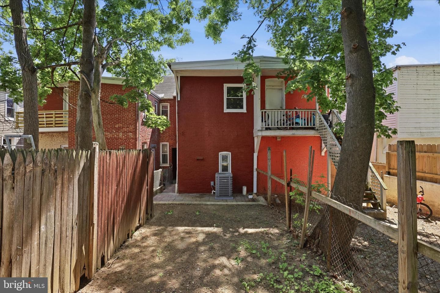 437 S Christian Street photo 46
