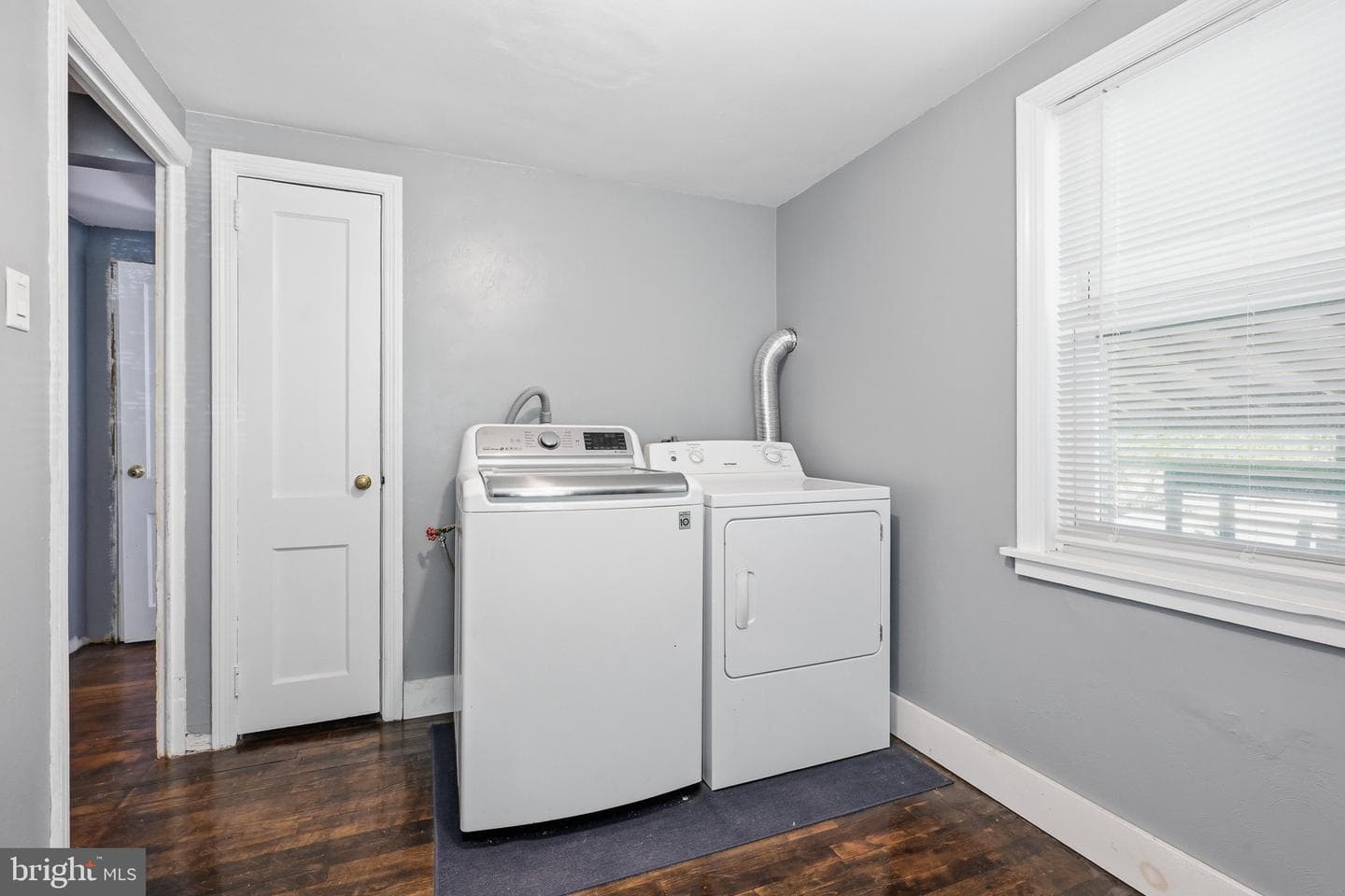 330 Cedar Lane photo 14