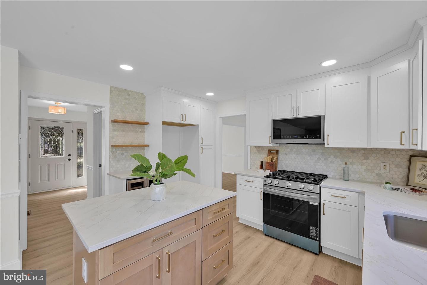 115 Saybrooke Drive photo 19