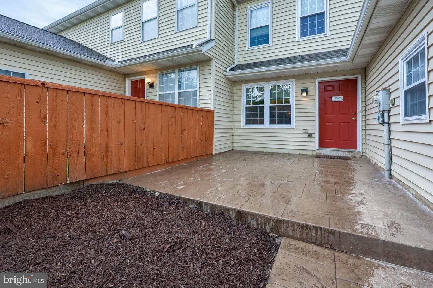 117 Treetops Drive photo 3