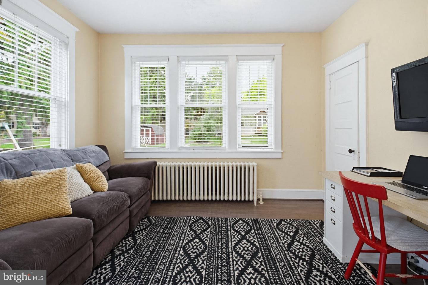 951 Locust Street photo 13