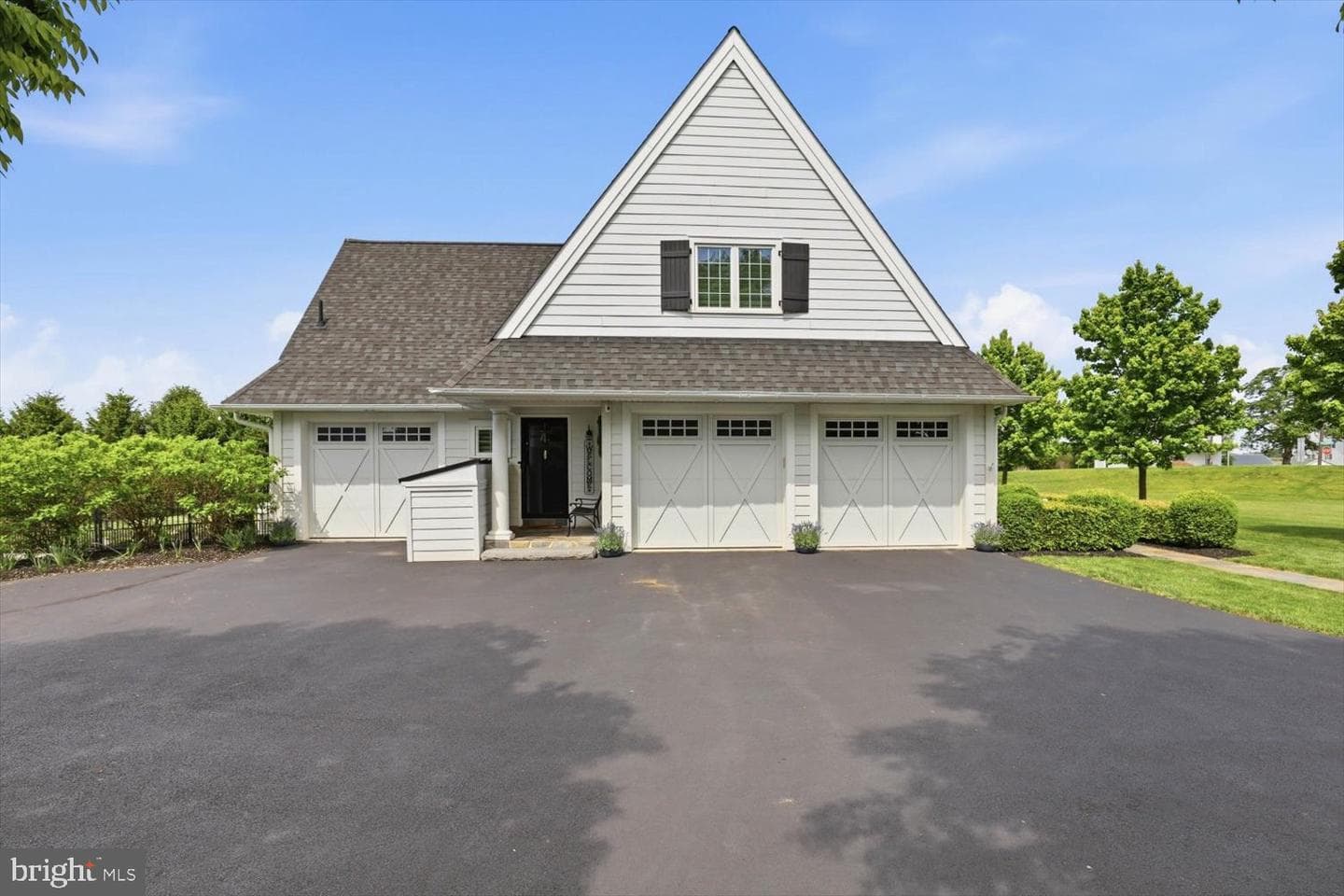 640 Snyder Road photo 35
