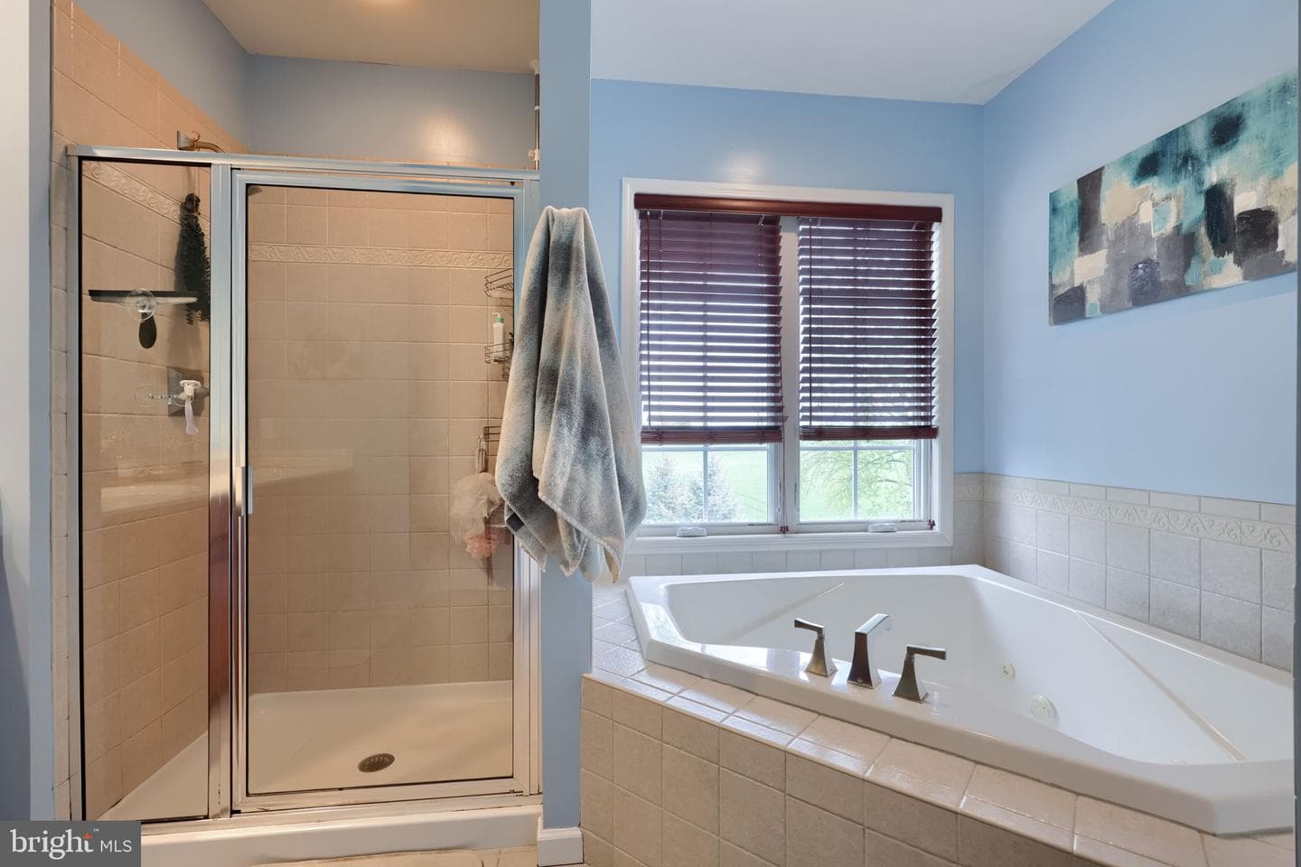 405 Sagamore Hill photo 39