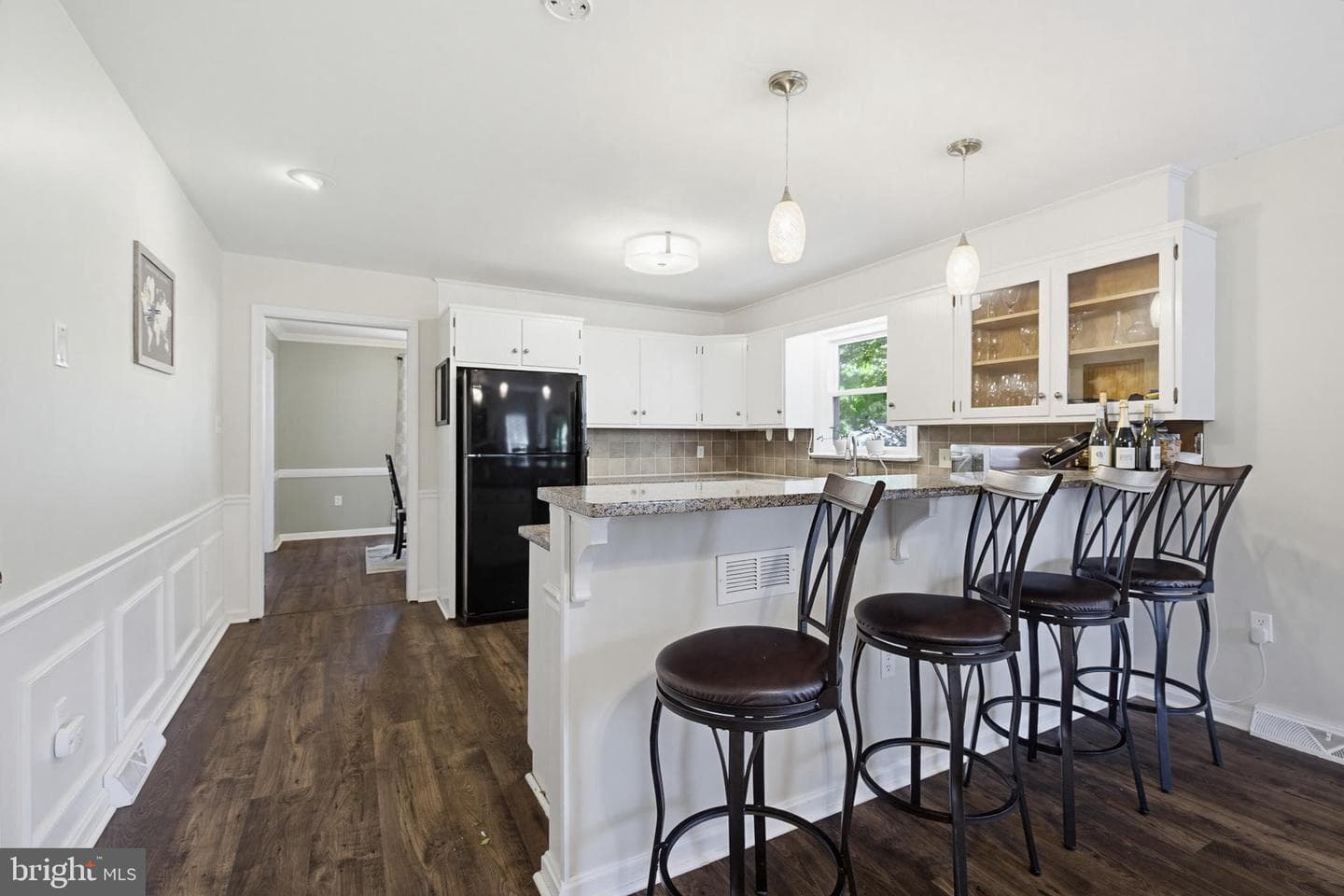 35 Pinewood Avenue photo 7