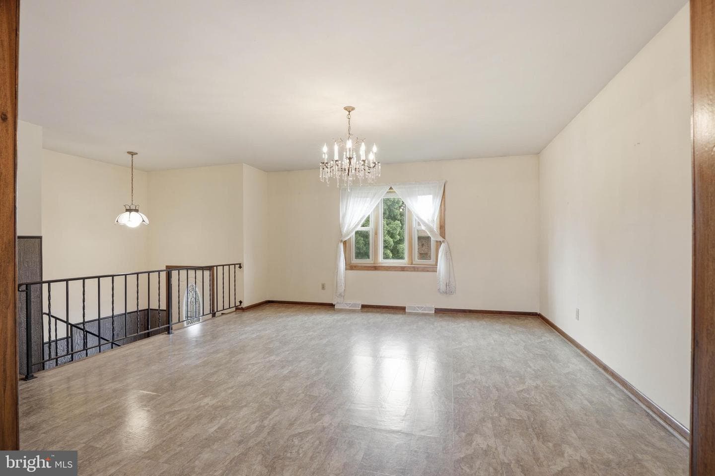 3218 Caroline Drive photo 8
