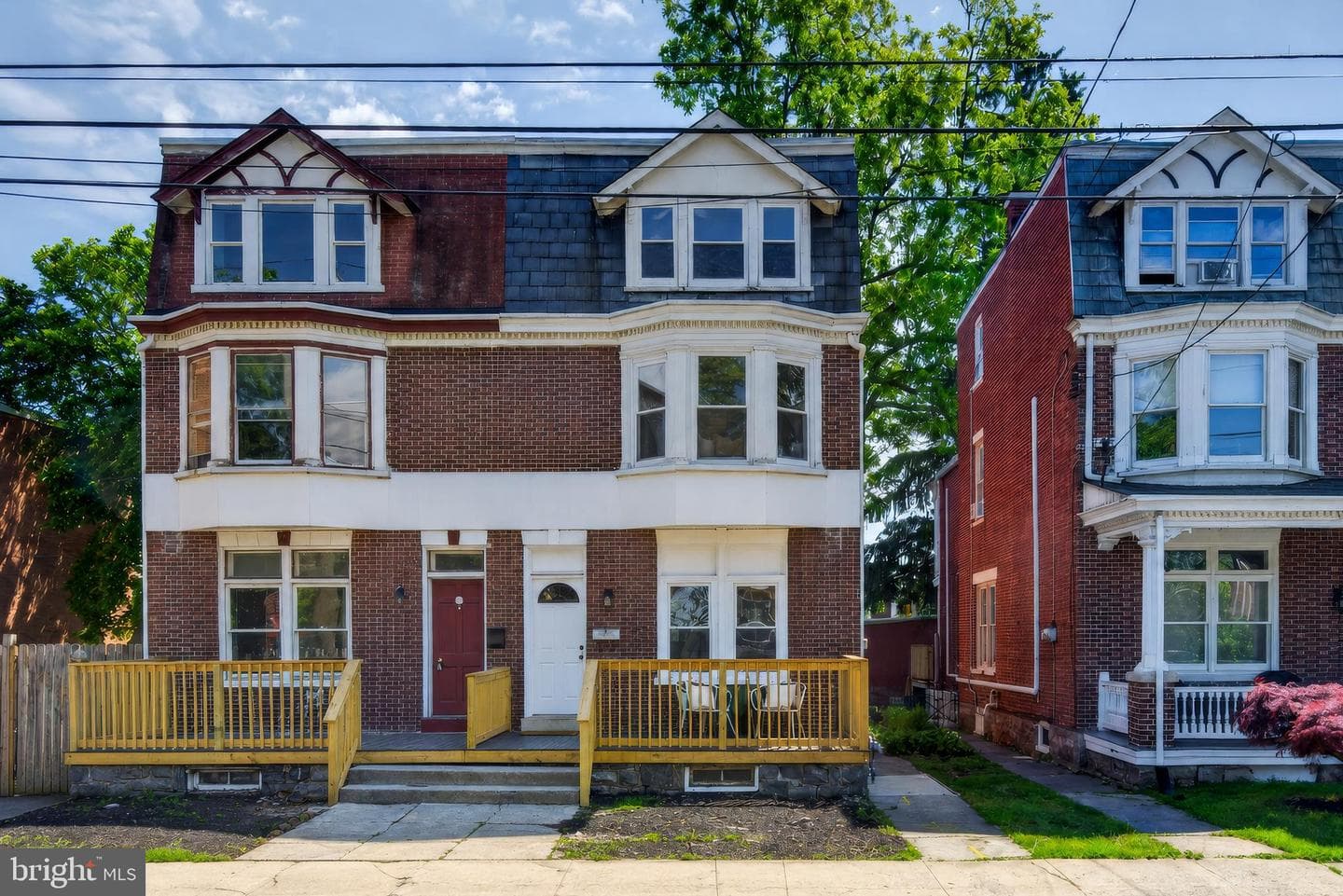 435 S West End Avenue, Lancaster