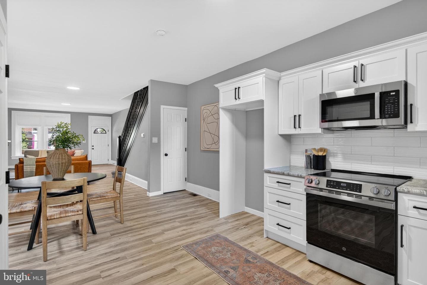 435 S West End Avenue photo 15