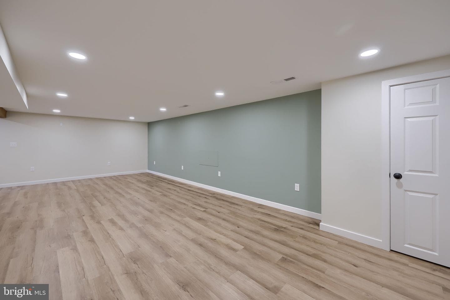 415 W End Avenue photo 44