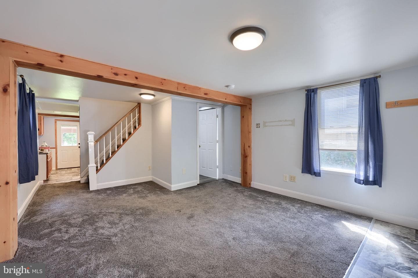 153 S Wolf Street photo 5