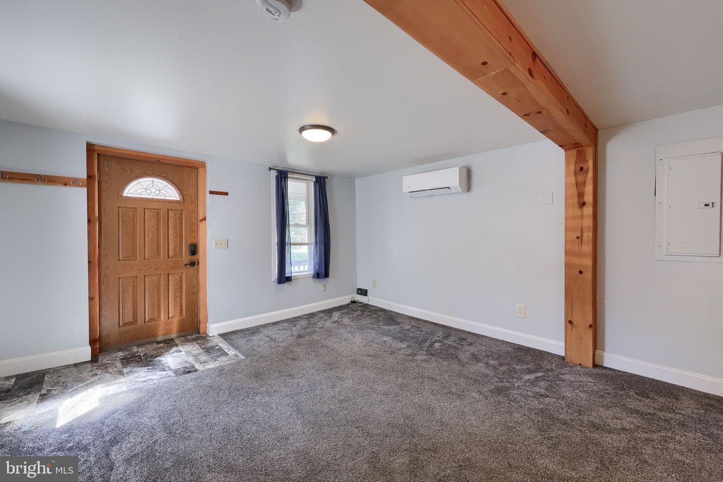 153 S Wolf Street photo 7