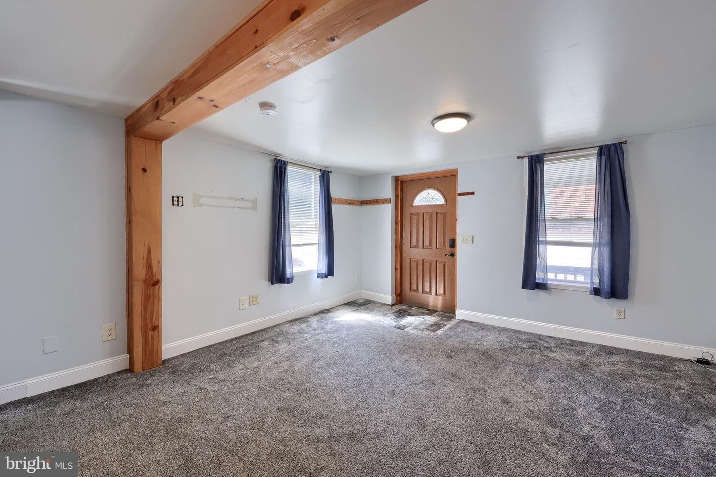 153 S Wolf Street photo 9