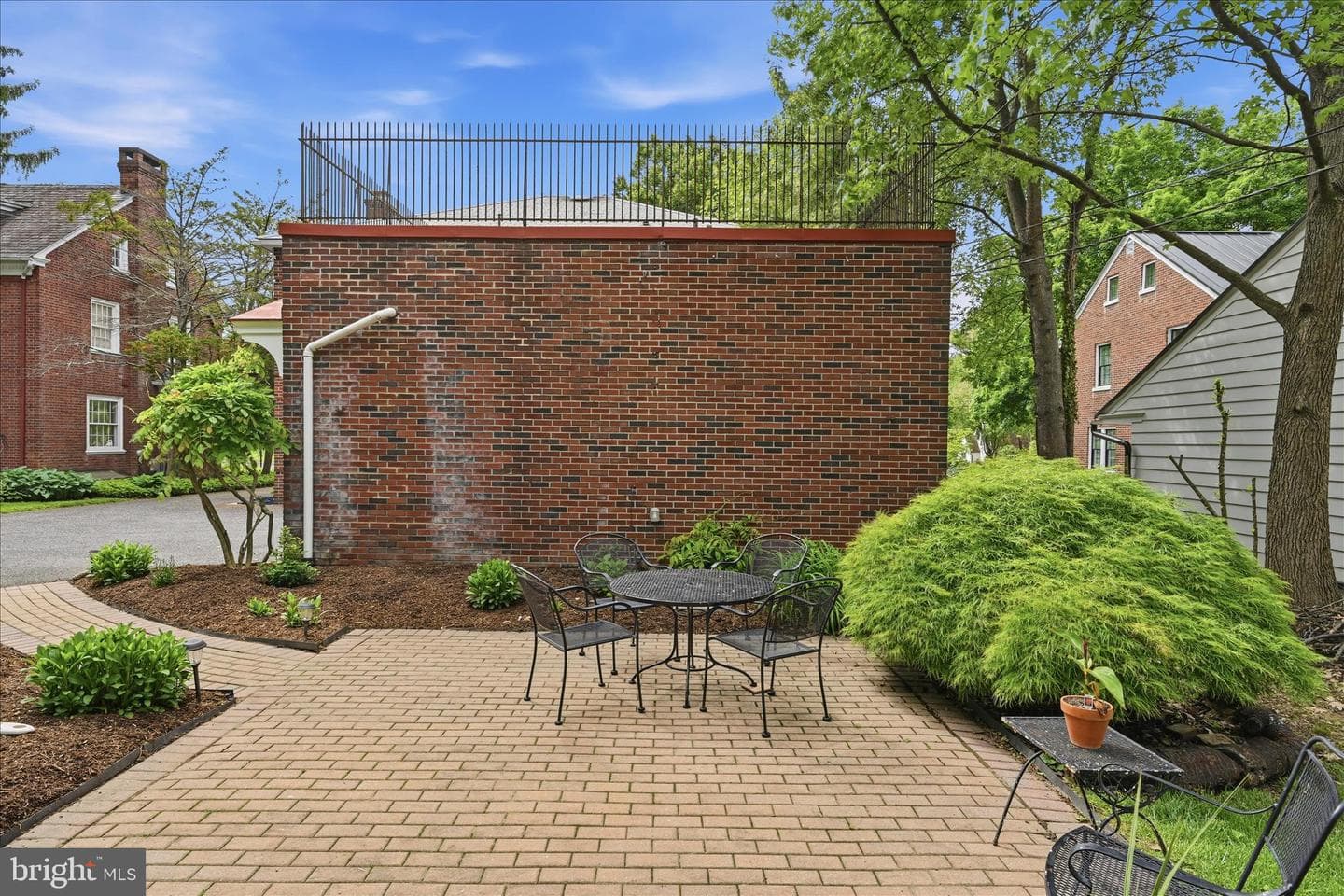 525 N President Avenue photo 45